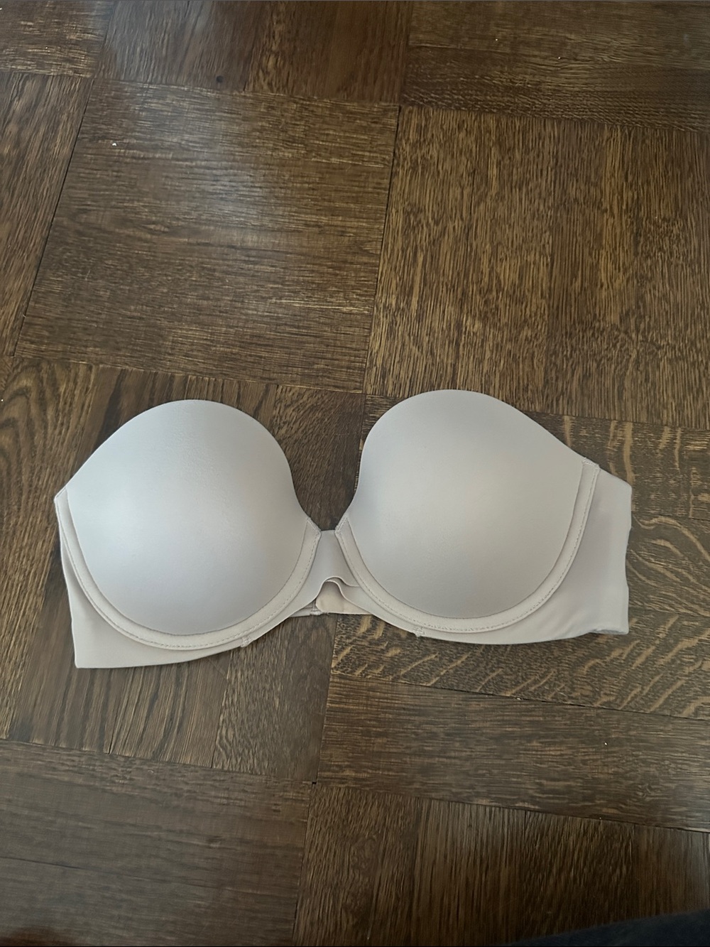 Calvin Klein Strapless Bra 34C